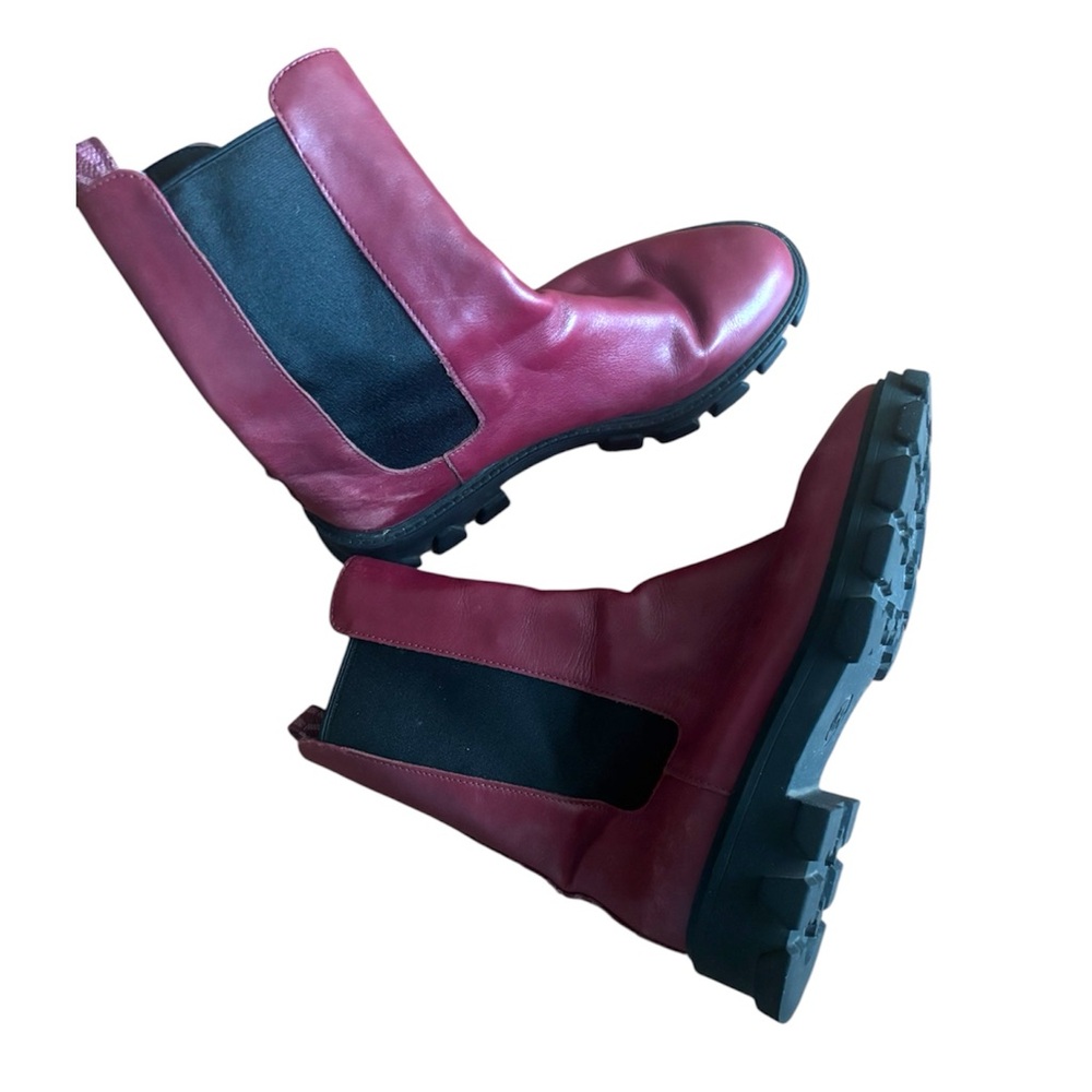 Michael Kors Red Burgundy Women’s Boots Size 5.5M